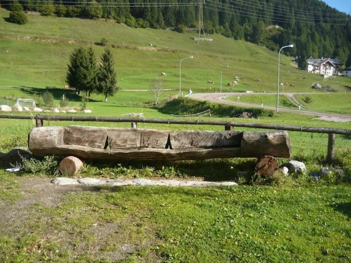 Chalet Rustico Bertolini Per Gruppi! Villa Vermiglio Luaran gambar