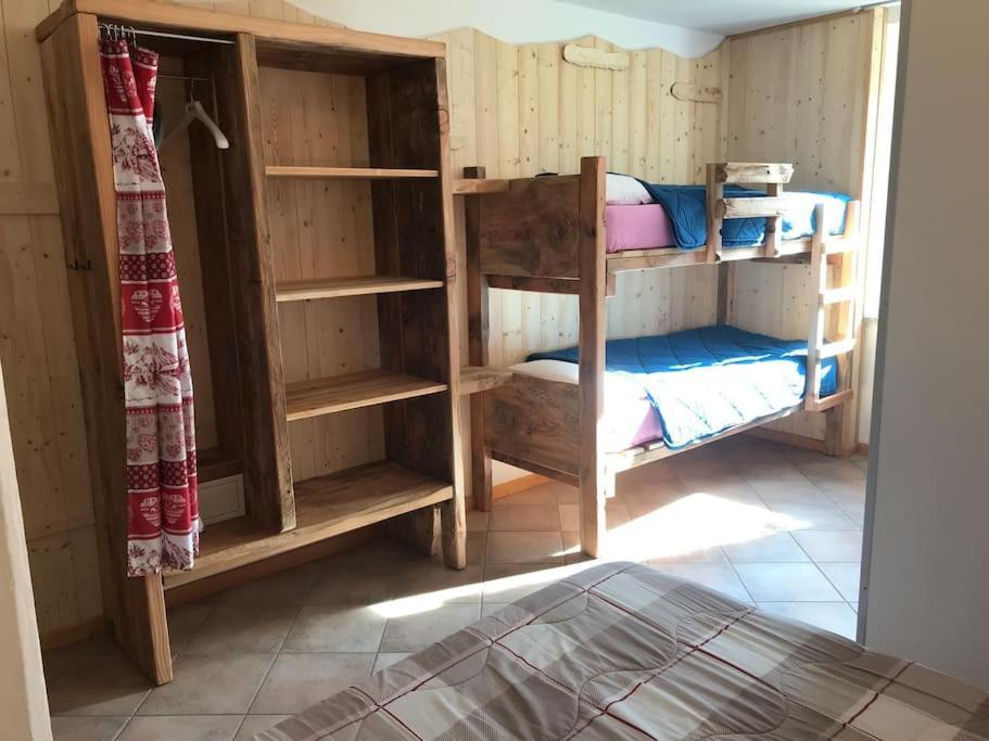Chalet Rustico Bertolini Per Gruppi! Villa Vermiglio Luaran gambar